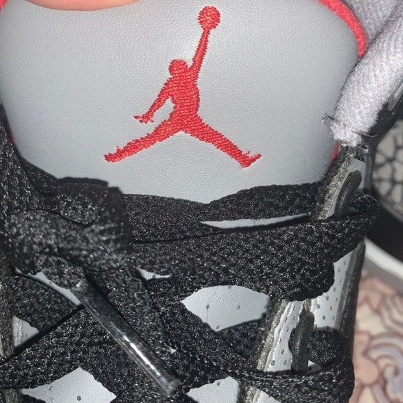 Jordan Retro 3OG Cement BG2018 size 6.5Y